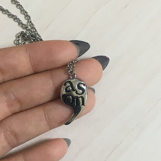 애즈온 목걸이 comma necklace