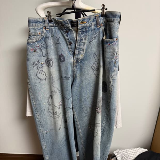 발렌시아가 라인스톤 배기 팬츠 s 팝니다