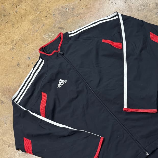 [정품/100] 아디다스 블랙 레드 삼선 트랙탑 져지 b19