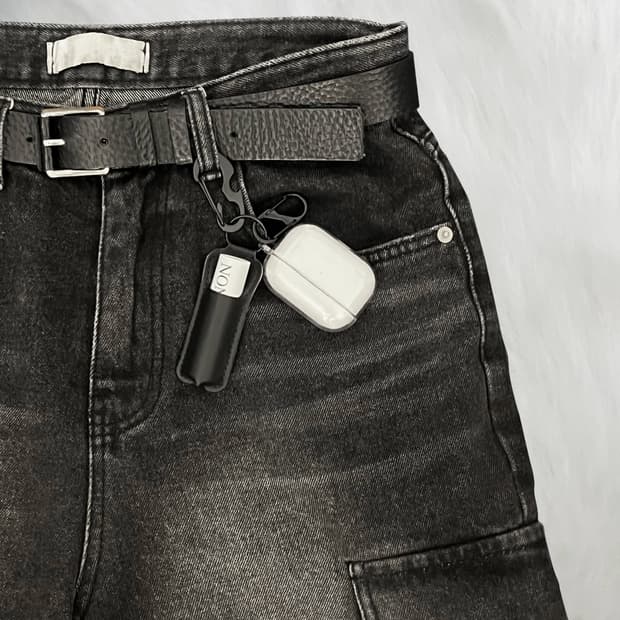 𝐋𝐢𝐩 𝐁𝐚𝐥𝐦 𝐂𝐚𝐬𝐞 𝐊𝐞𝐲𝐂𝐡𝐚𝐢