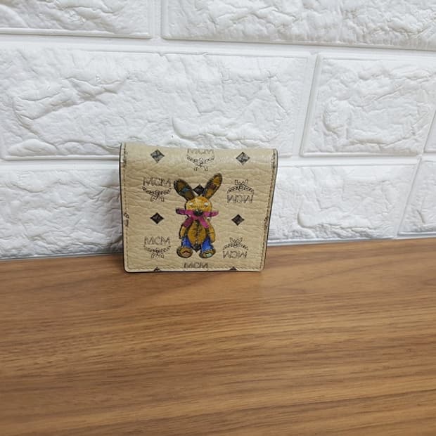 MCM 래빗 지갑 (베이지 비세토스)