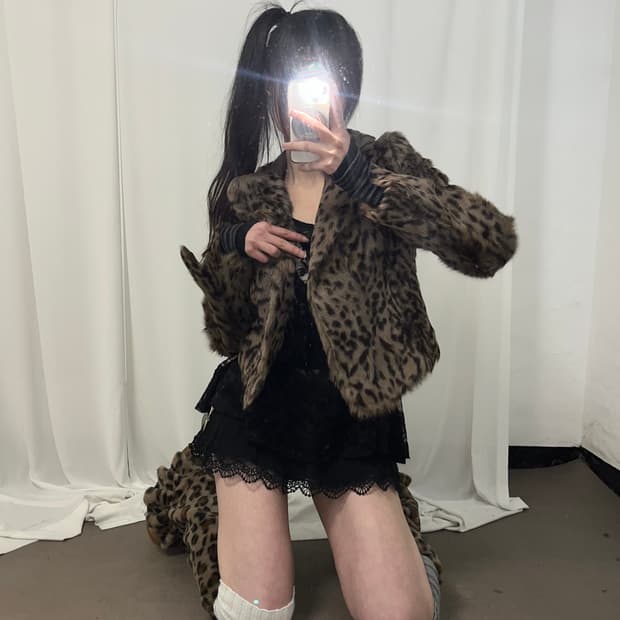 오네걀 레오파드 래빗퍼 자켓
