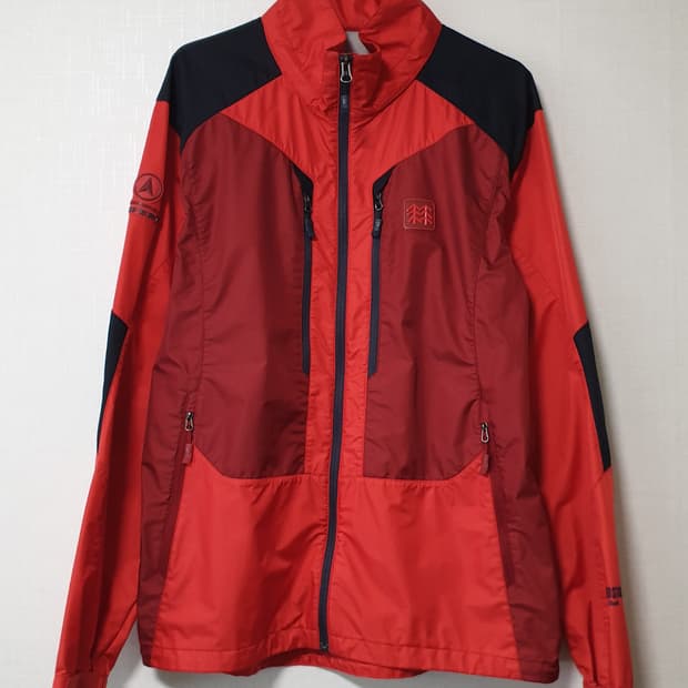 코오롱스포츠 아웃도어 바람막이 105사이즈 