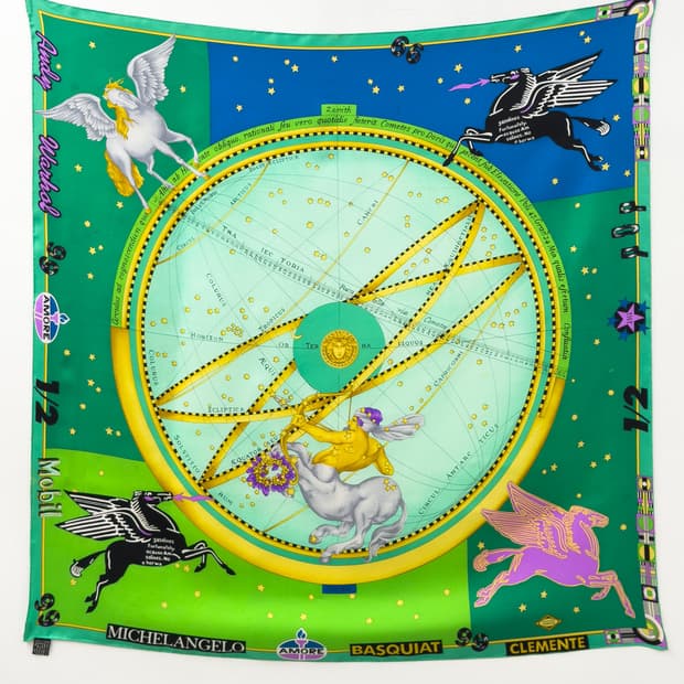 베르사체 스카프