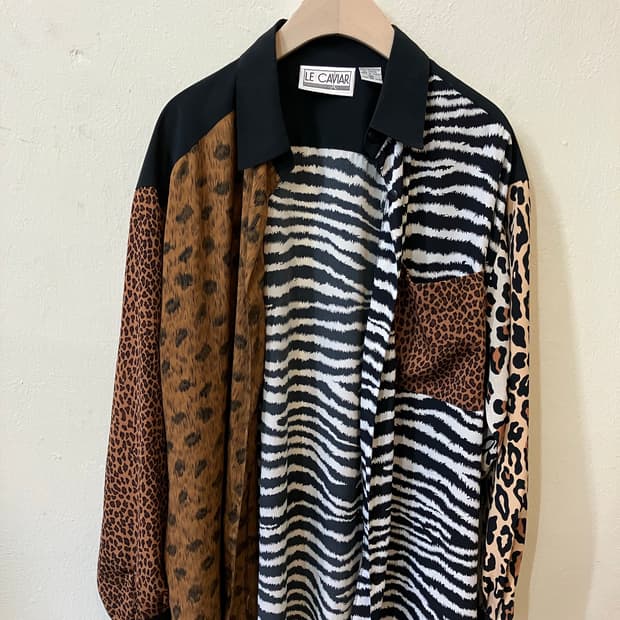 애니멀패턴 빈티지 셔츠