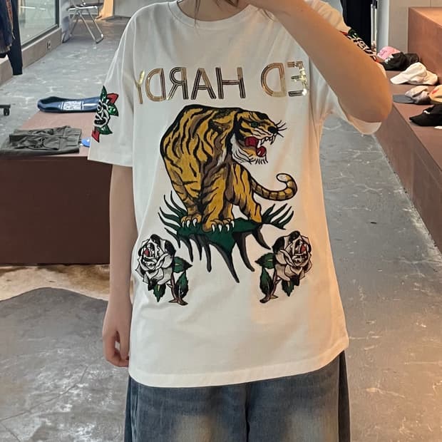 에드하디 타이거 골드 하프 티셔츠 H2401