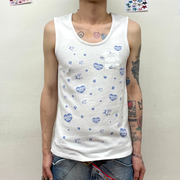 Supermarket heart white sleeveless