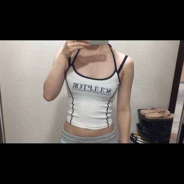 스컬프터 홀터넥 슬리브리스 s