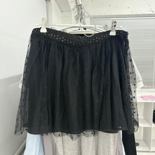 Diesel skirt