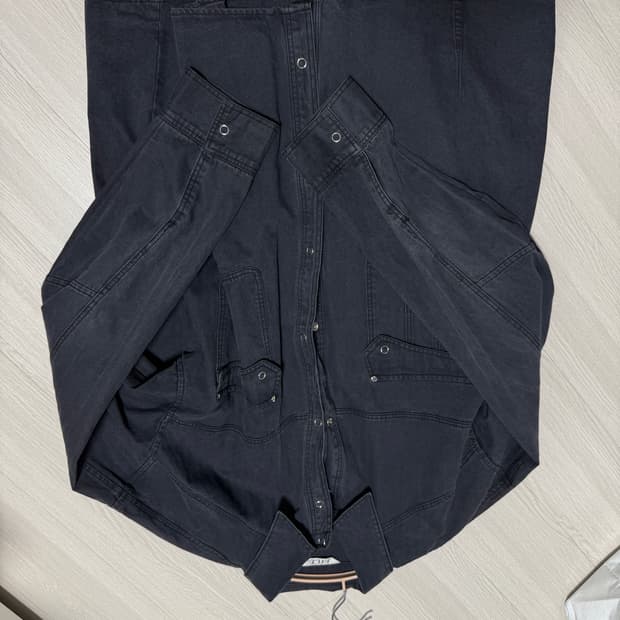 etce HERRINGBONE WASHED POCKET SHIRT