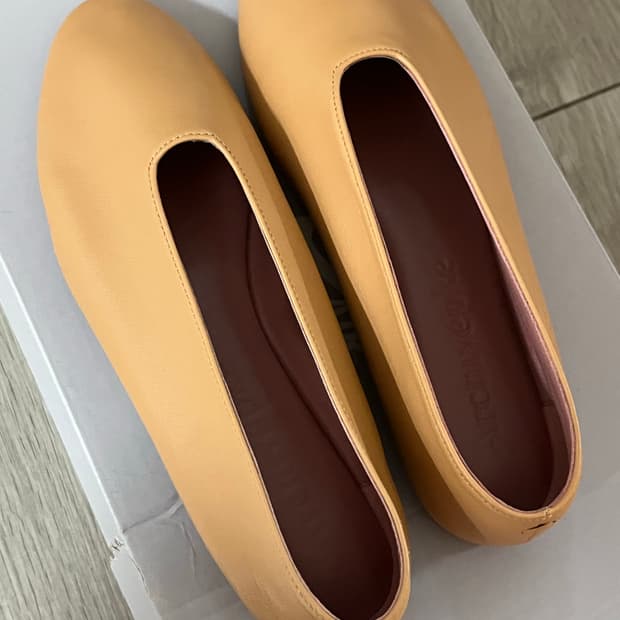 아카이브앱크 플랫 슈즈