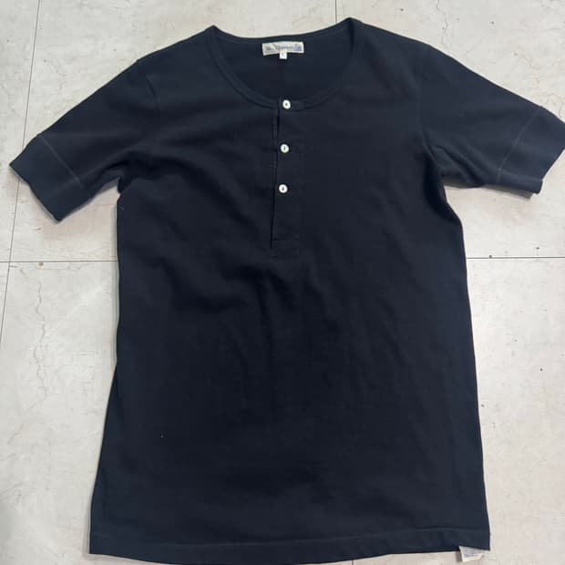 메르츠비슈바넨 헨리넥 티셔츠 블랙 사이즈 6Merz b. Schwanen