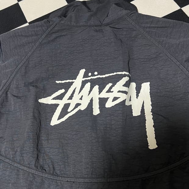 [S] 나이키 X 스투시 바람막이 윈드러너 자켓 오프 느와르 나투시