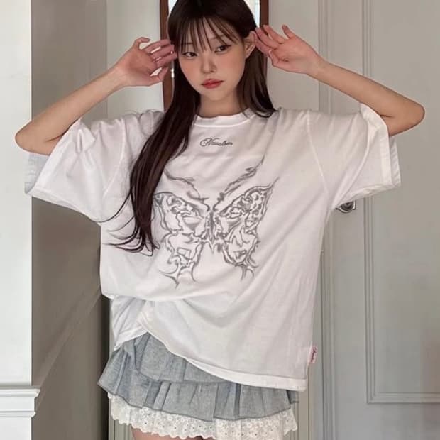 뉴얼린 팝업 익스클루시브 나비 티셔츠 
