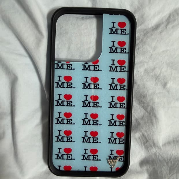 와일드플라워 x 애슐리윌리엄 콜라보 케이스 14pro