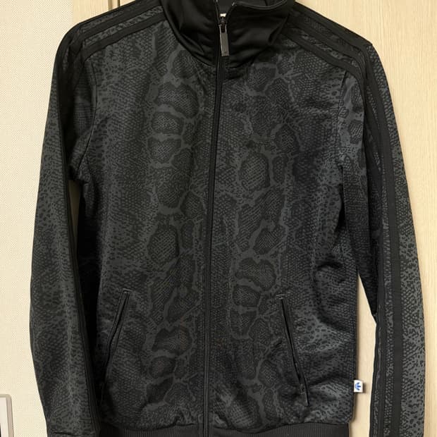 아디다스 뱀피 져지