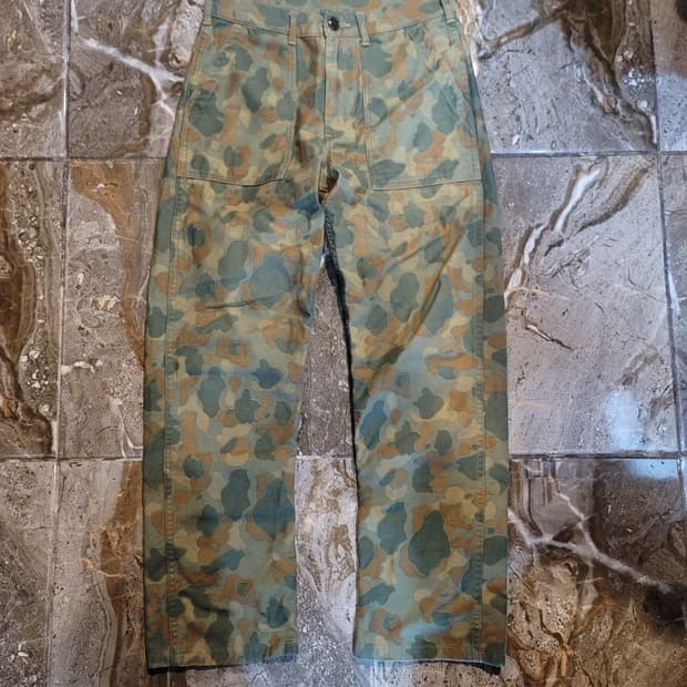 오어슬로우 카모플라쥬 퍼티그 팬츠