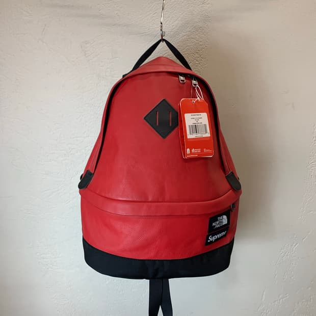 슈프림X노스페이스 17FW 백팩