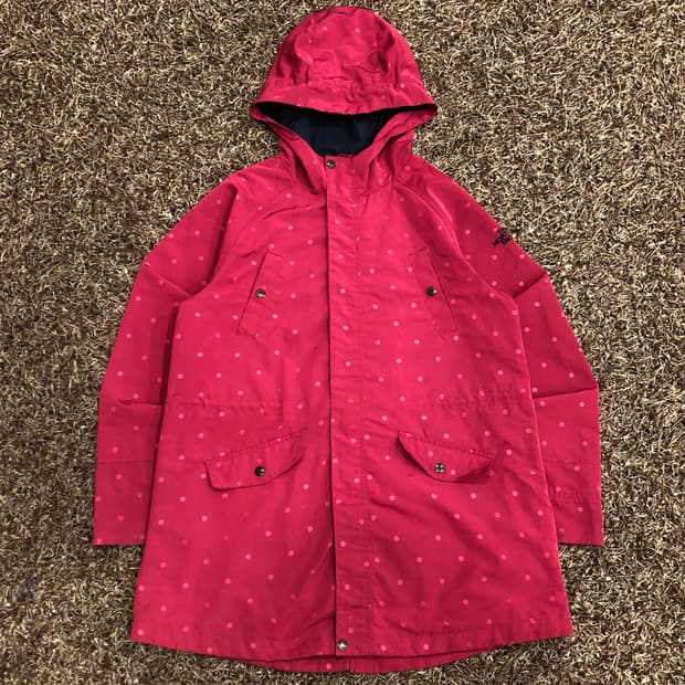 노스페이스 걸즈 도트 폴카닷 바람막이 자켓