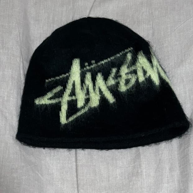 (새상품) 스투시 브러쉬드 아웃 스탁 스컬캡 비니