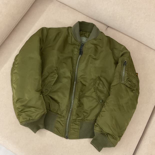90s alpha industries ma-1 (made in usa)