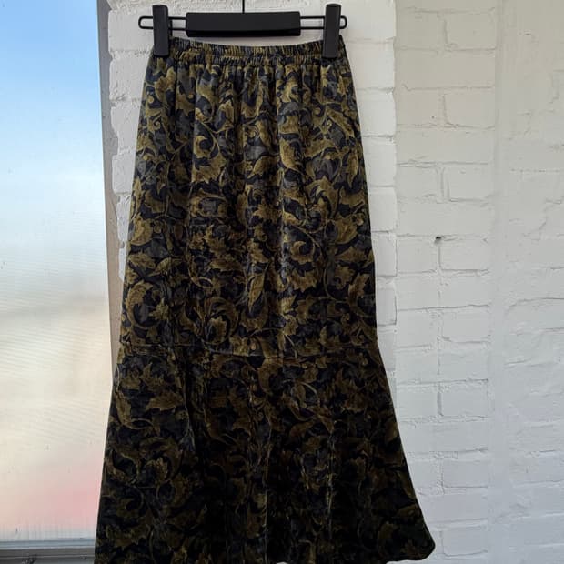 #14 Floral Border Skirt