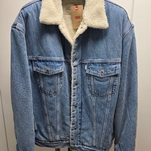 리바이스 셰르파 자켓 M 사이즈
