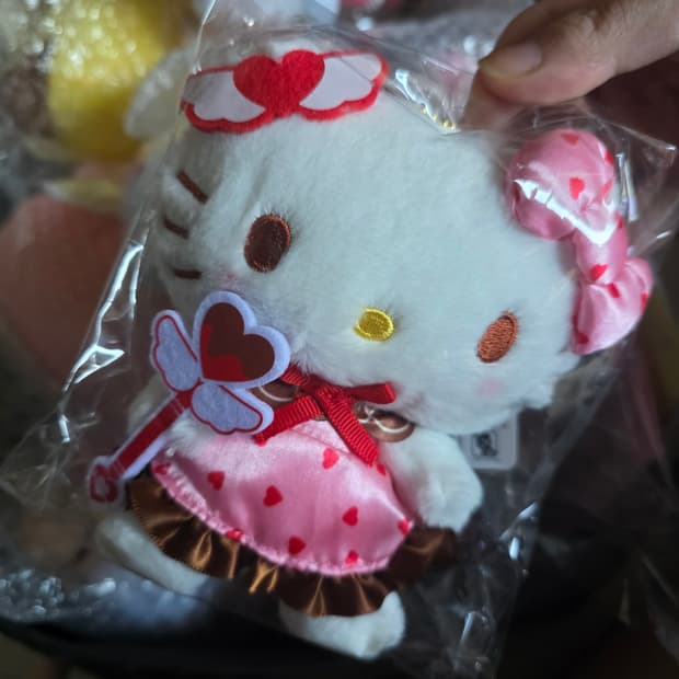 헬로키티 큐피트 마스코트