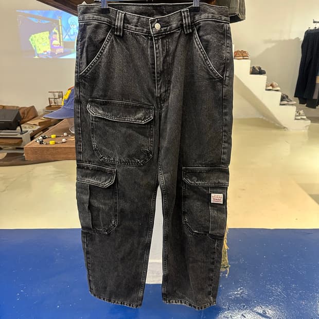 리바이스 블랙데님 카고 팬츠 