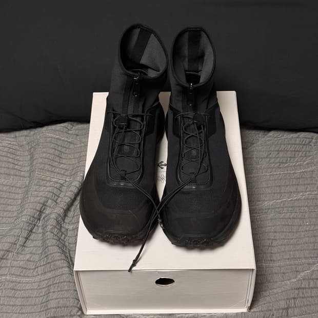 데상트X유스 쉬프트 트레일 (shift trail) 260 사이즈 판매