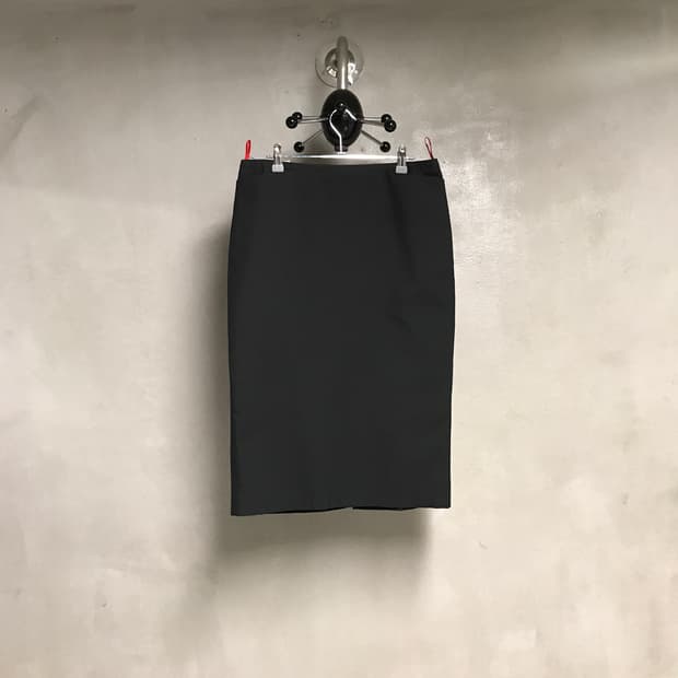 프라다 블랙 스커트 44(W)