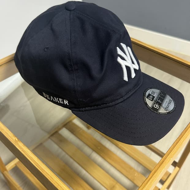 뉴에라 비이커 950af 볼캡 모자