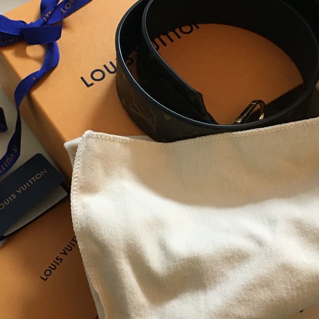 루이비통 모노그램 반둘리에 스트랩