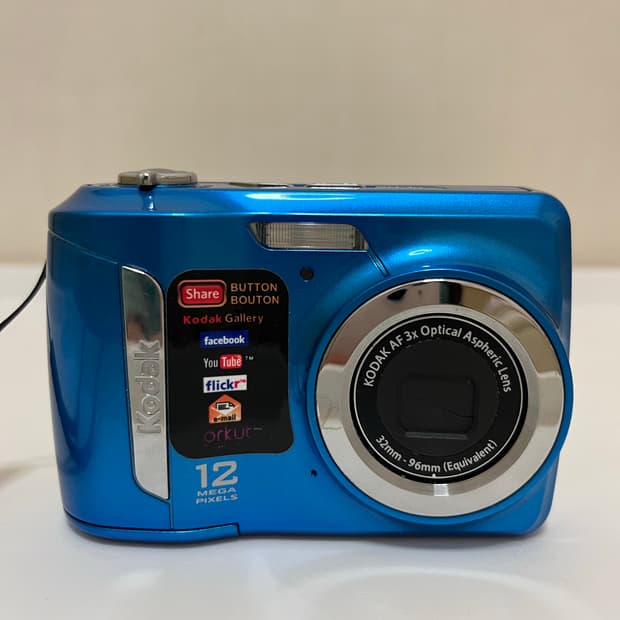 코닥 이지쉐어 c143 블루 디지털카메라 디카
