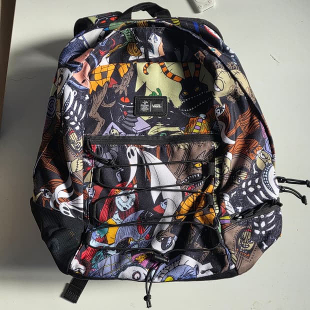 반스  나이트메어 콜라보 백팩