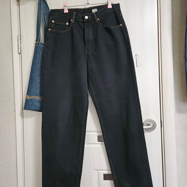 00s 리바이스 550 블랙진 33x32 levi's black