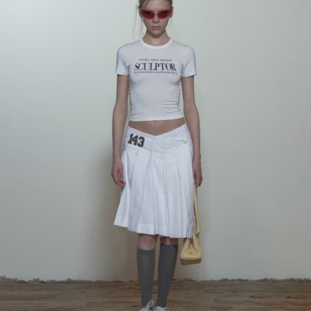 스컬프터 셔링 슬림핏 레터링 스포츠 반팔티