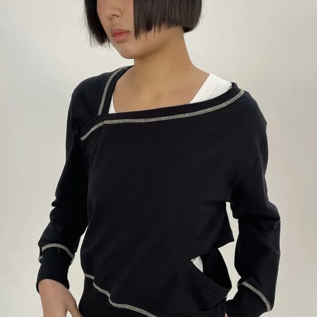 싹 sakk 맨투맨 블랙