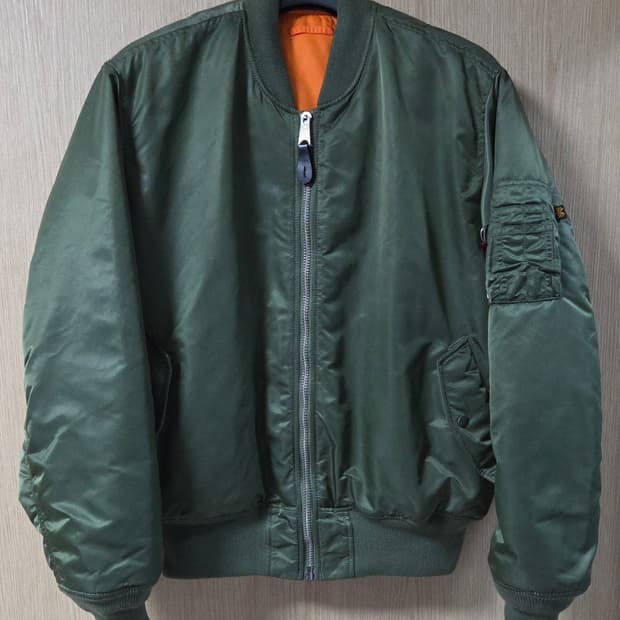 (착샷) 알파인더스트리 ma-1 세이지