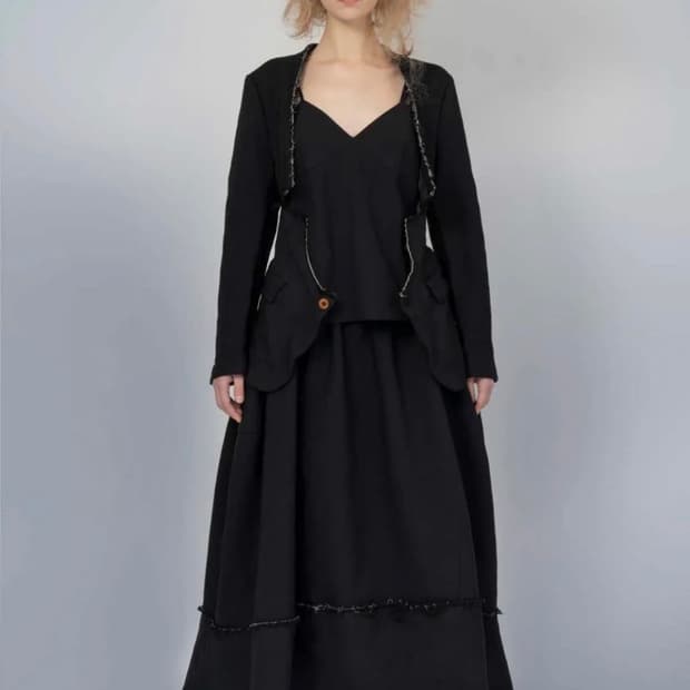 (네고가능) 꼼데가르송 꼼데가르송 디스트로이 포인트 스커트 (블랙, M)