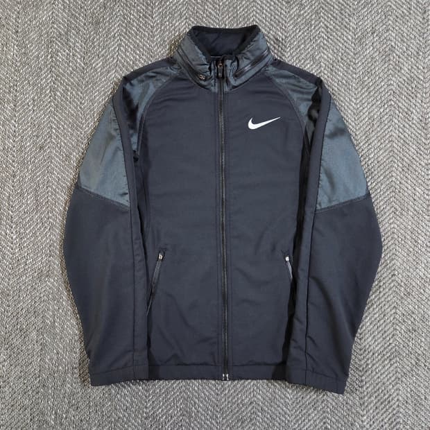 나이키 Dri-Fit 바람막이 자켓
