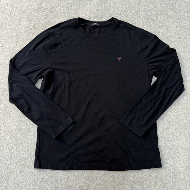 [XL] 게스 스몰패치 로고 블랙 긴팔티 1230T1