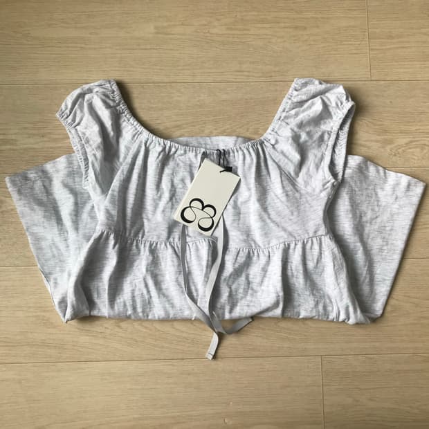 뚜오미오 반팔