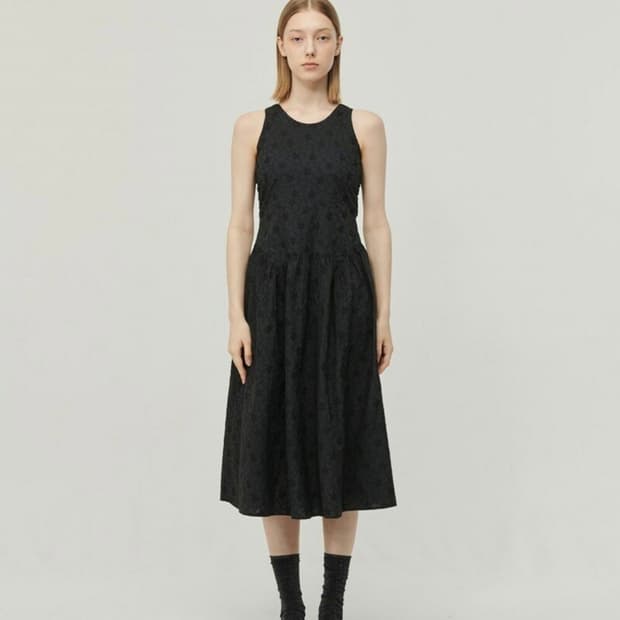 Mais마이스 FLOWER YORK DRESS 
