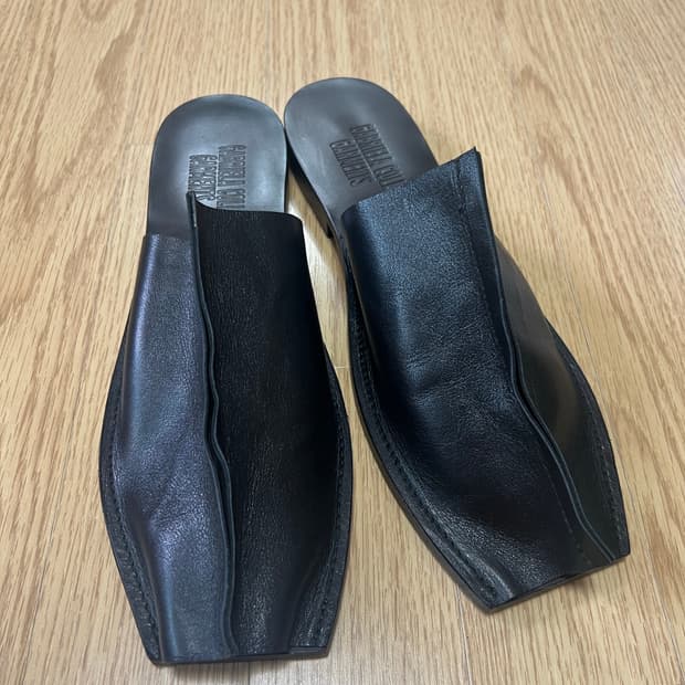 가브리엘라 콜가먼츠 오픈토 바부슈