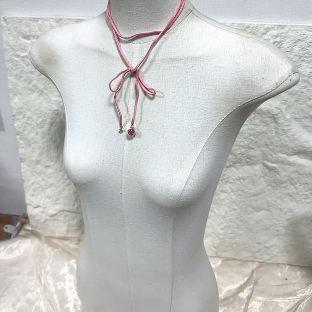 빈티지  핑크  스웨이드 레이어드  초커 목걸이