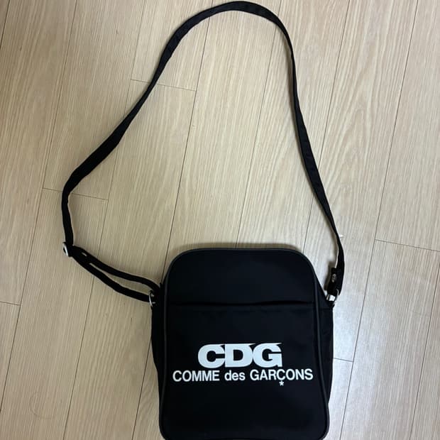 CDG 크로스백