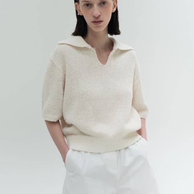 아모멘토 와이드 카라 니트 반팔니트