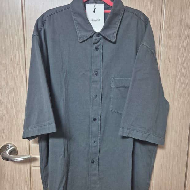 르메르 25ss 반팔 셔츠 카본블루 48