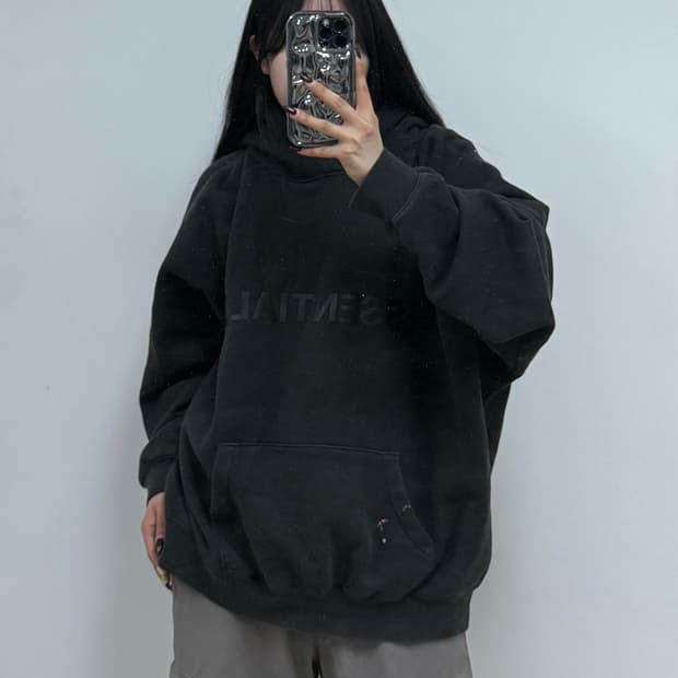 피어오브갓 에센셜 아플리케 후드티 E26